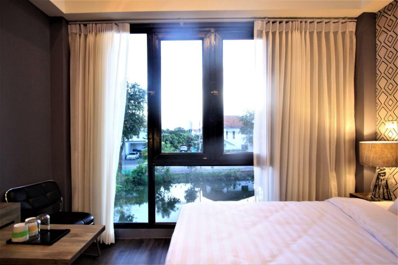 The Nichehome Waterside Living Chiang Mai Exterior photo
